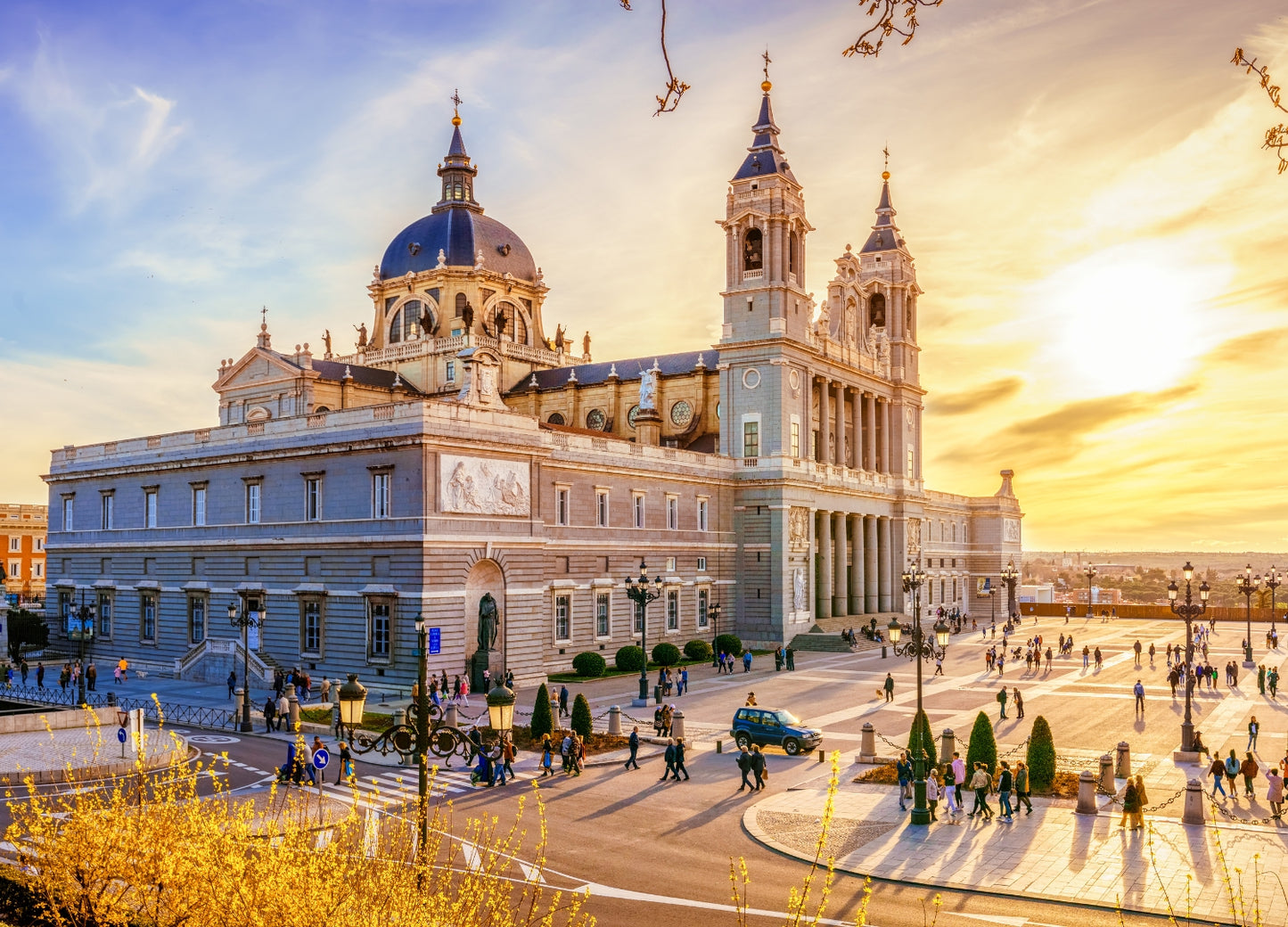 Madrid y París con Lourdes Turista