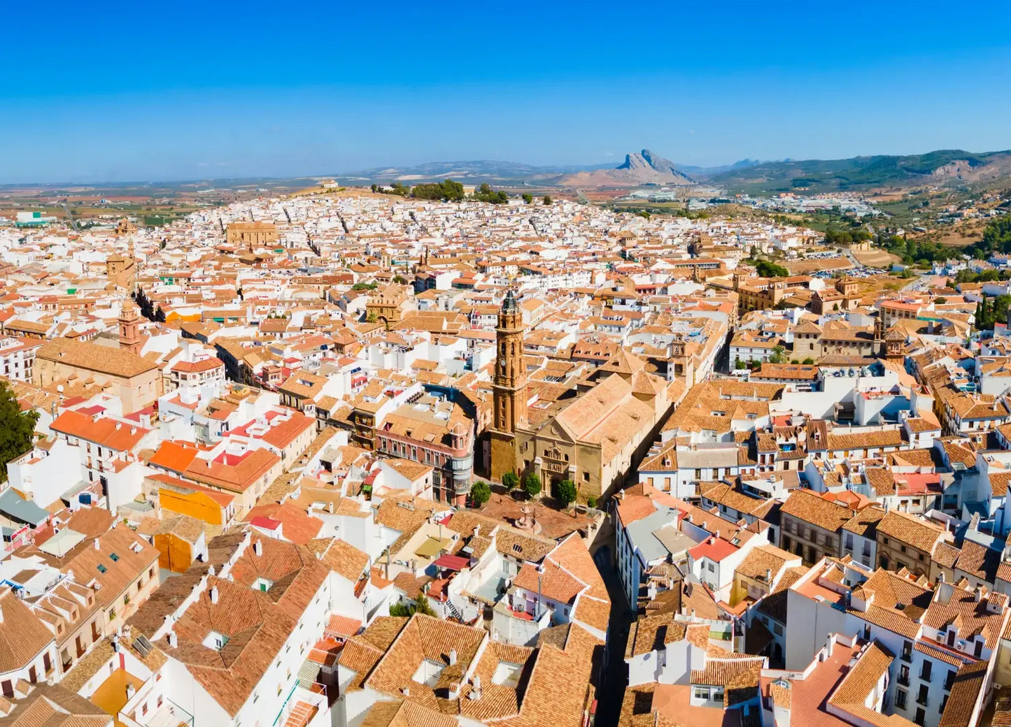 España, Francia y Alemania  Encantada, fin Viena +i