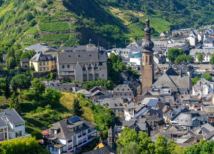España, Francia y Alemania  Encantada, fin Viena +i
