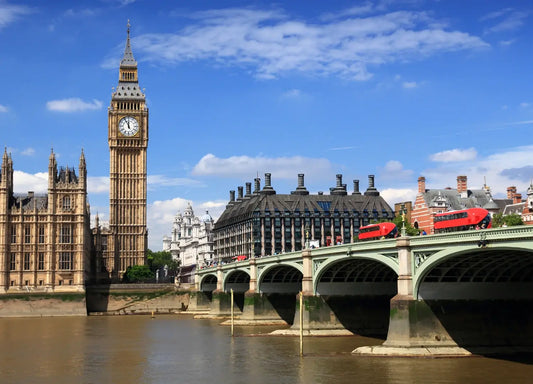 Londres, Ámsterdam, París y España +i