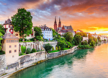 Francia y Suiza con Alsacia y ruta Cuentos de Hadas Fin Viena